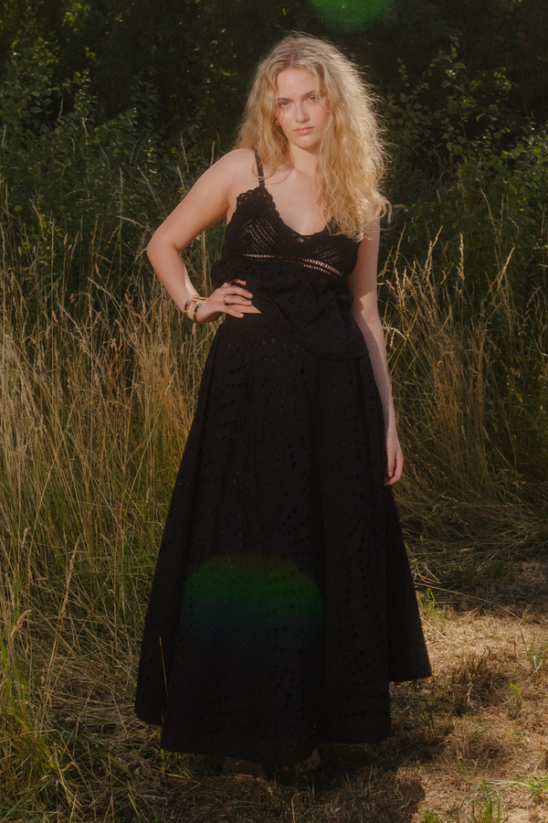 Black Umbrella Skirt (KS-006)