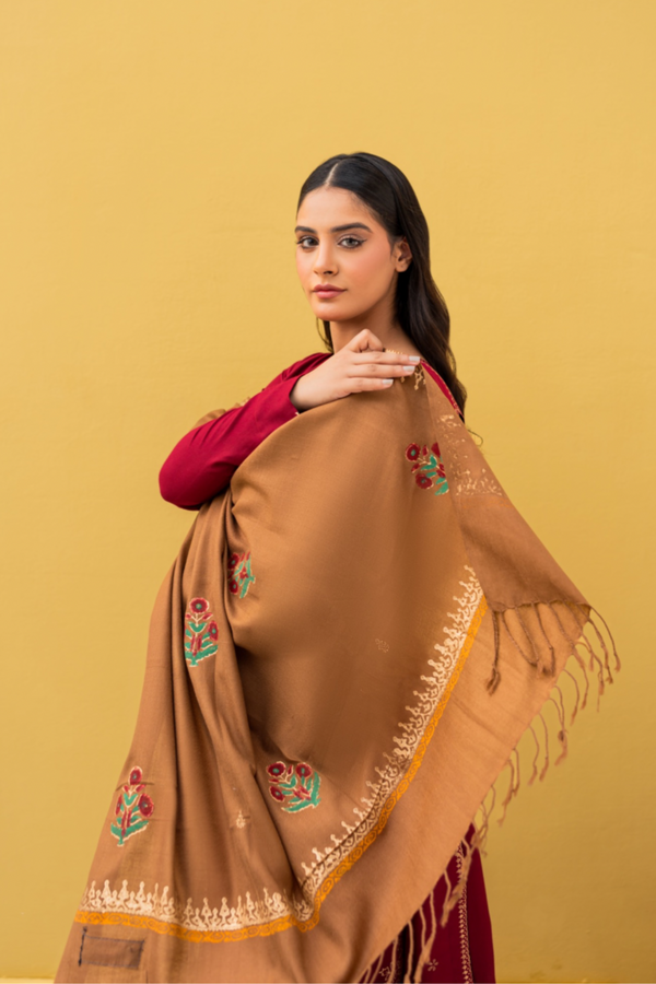 Dark Caramel Beige